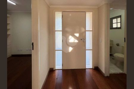 11_photo/94cf008c91.4d5f998e3e6d7143-ATLAS-e0f0cd53-e89f-45d4-9e86-e9ffa2456f63.jpg de casa à venda com 4 quartos, 360m² em Jardim Sao Paulo II, Cotia