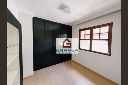 6_photo/94cf008c91.f46ba6537c7358d5-ATLAS-3be0dd86-a2e0-4dba-82cf-71f7db29c07a.jpg de casa à venda com 4 quartos, 250m² em Jardim Sao Paulo II, Cotia