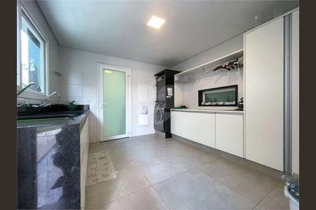 11_photo/94cf008d1d.f0ecc906b832f777-ATLAS-cf9be2a8-e773-4a50-ad43-a03f5bef1adb.jpg de casa à venda com 4 quartos, 883m² em Jardim Sao Paulo II, Cotia