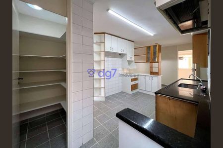 11_photo/94cf008d21.dbc108624224ba31-ATLAS-8bffbc46-27e5-454f-a9ba-5e7fa6dd9700.jpg de casa à venda com 4 quartos, 360m² em Cotia, Cotia