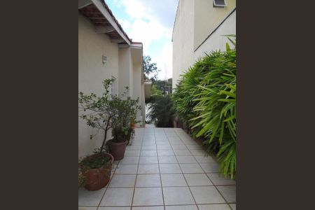 33_photo/94cf008dc5.db829c6054abc860-ATLAS-4eba7e73-5a28-4a75-bb20-8be8af7dba64.jpg de casa para alugar com 3 quartos, 220m² em Jardim Sao Paulo II, Cotia