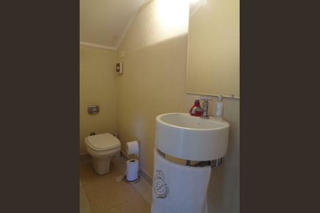 11_photo/94cf008dc5.db829c6054abc860-ATLAS-ceb845e9-620f-4d78-af7b-4243732dfee4.jpg de casa para alugar com 3 quartos, 220m² em Jardim Sao Paulo II, Cotia