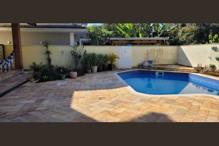 7_photo/94cf008e07.c74d3e0c457d7f23-ATLAS-3196dde7-360a-4ff4-bbb8-b824f3597d34.jpg de casa de condomínio à venda com 5 quartos, 418m² em Granja Viana, Cotia