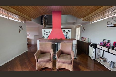 7_photo/94cf008e9b.1aa5b8f538f3adaf-ATLAS-9c0c9310-5e5d-4375-9de5-40549257d1b6.jpg de casa à venda com 3 quartos, 320m² em São Paulo II, Cotia