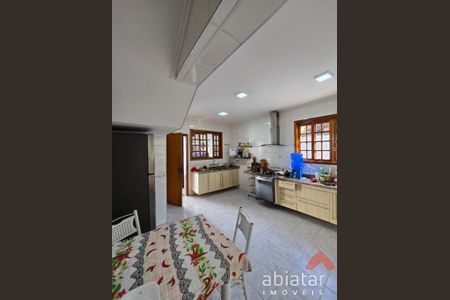 31_photo/94cf008ea9.f0d246bad4da1cd5-ATLAS-97c5c44d-b71b-4346-83d5-91dd9948db84.jpg de casa à venda com 3 quartos, 335m² em Jardim Sao Paulo II, Cotia
