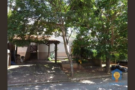 2_photo/94cf008eaf.1421303aa7be2334-ATLAS-22fbc4b4-bcd4-4583-aadc-b13e14ed2d3e.jpg de casa à venda com 4 quartos, 300m² em Jardim Sao Paulo II, Cotia