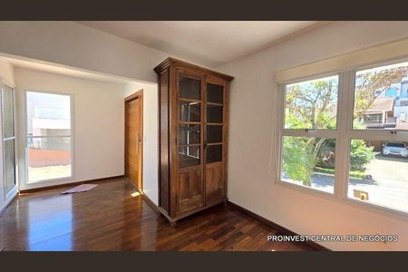 11_photo/94cf008eaf.1421303aa7be2334-ATLAS-7d96a8c3-5e43-426b-866c-6f1ff265e4e1.jpg de casa à venda com 4 quartos, 300m² em Jardim Sao Paulo II, Cotia