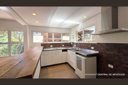 5_photo/94cf008eaf.1421303aa7be2334-ATLAS-a67b2f7e-4f87-4797-b0cf-b34eb77be328.jpg de casa à venda com 4 quartos, 300m² em Jardim Sao Paulo II, Cotia