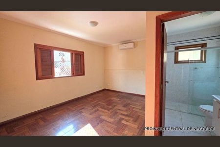53_photo/94cf008ebd.5a85c5bdfef41cf9-ATLAS-7952b9cd-a71b-4c27-a61f-7e54a3cfae03.jpg de casa de condomínio à venda com 4 quartos, 350m² em Cotia, Cotia