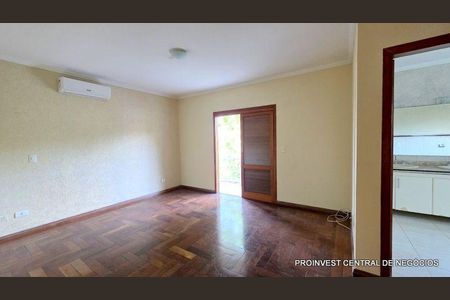35_photo/94cf008ebd.5a85c5bdfef41cf9-ATLAS-934ba6cf-3a0d-4b69-806d-64a9233fecd5.jpg de casa de condomínio à venda com 4 quartos, 350m² em Cotia, Cotia