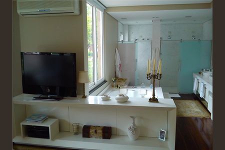 19_photo/94cf008ebf.9b0e853e47463488-ATLAS-9a254ef2-269e-4427-b68f-145d65f630ee.jpg de casa de condomínio à venda com 4 quartos, 660m² em São Paulo II, Cotia