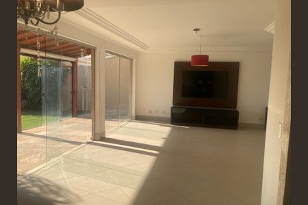 3_photo/94cf008efd.dbff8cd60a7e217a-ATLAS-09bffd6e-7676-4677-abfd-2b1d8346aec9.jpg de casa à venda com 4 quartos, 341m² em São Paulo II, Cotia