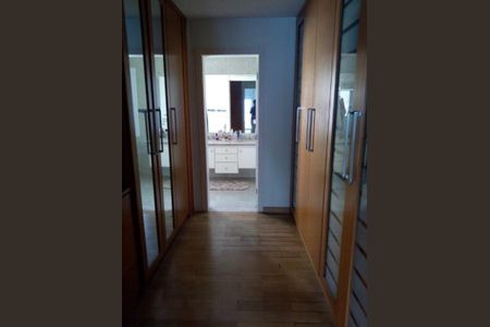 31_photo/94cf008eff.cb2272fcfeb20142-ATLAS-08c09aaa-c270-4e35-9b20-71dc2c9bd5a8.jpg de casa à venda com 4 quartos, 450m² em Jardim Sao Paulo II, Cotia