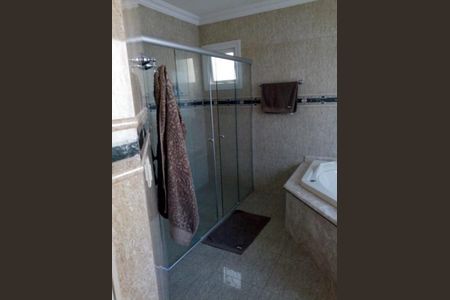 27_photo/94cf008eff.cb2272fcfeb20142-ATLAS-ca1bbab0-a775-4483-8d14-3eea79998e86.jpg de casa à venda com 4 quartos, 450m² em Jardim Sao Paulo II, Cotia