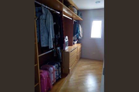 35_photo/94cf008eff.cb2272fcfeb20142-ATLAS-e07e48ca-8772-41be-9a93-b223363e536c.jpg de casa à venda com 4 quartos, 450m² em Jardim Sao Paulo II, Cotia