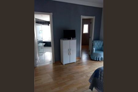 43_photo/94cf008eff.cb2272fcfeb20142-ATLAS-f99daf8e-a3bd-4b66-98f8-ff7a22f8cd89.jpg de casa à venda com 4 quartos, 450m² em Jardim Sao Paulo II, Cotia