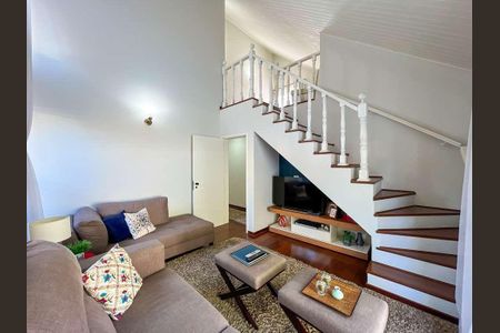 15_photo/94cf008f3f.04f4efb4ec0e2ec3-ATLAS-2e7cac20-9930-46a6-a533-9dcc77180e51.jpg de casa à venda com 3 quartos, 439m² em Jardim Sao Paulo II, Cotia