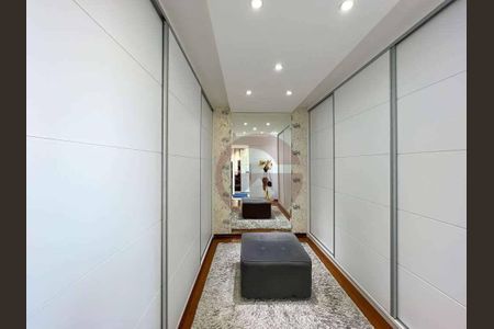 20_photo/94cf008f3f.04f4efb4ec0e2ec3-ATLAS-48bef6e2-c278-4bab-91f3-2ba5d94f5a10.jpg de casa de condomínio à venda com 3 quartos, 439m² em Jardim Sao Paulo II, Cotia