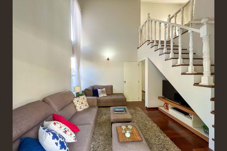 9_photo/94cf008f3f.04f4efb4ec0e2ec3-ATLAS-656d5269-f272-44ed-8aee-30a0e6e5c08d.jpg de casa de condomínio à venda com 3 quartos, 450m² em Jardim Sao Paulo II, Cotia