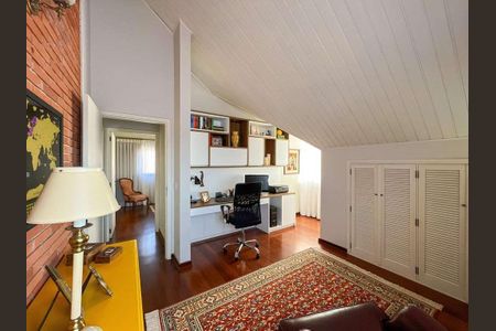 17_photo/94cf008f3f.04f4efb4ec0e2ec3-ATLAS-84fcd38b-7ef9-47f8-83ea-00edcfe8e941.jpg de casa à venda com 3 quartos, 439m² em Jardim Sao Paulo II, Cotia