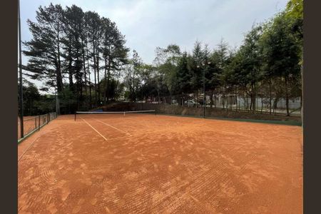 38_photo/94cf008f3f.04f4efb4ec0e2ec3-ATLAS-d1c1bfb1-b5df-4d19-834d-37062d18a4c6.jpg de casa à venda com 3 quartos, 439m² em Jardim Sao Paulo II, Cotia