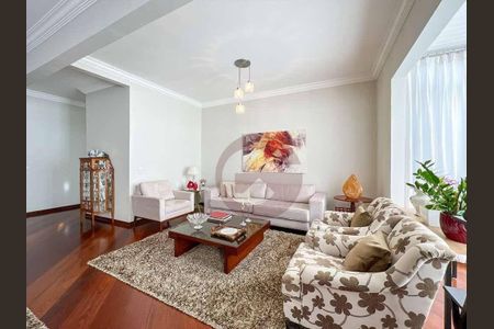 9_photo/94cf008f3f.04f4efb4ec0e2ec3-ATLAS-f7c7e64e-d01b-47a2-aa5e-06c2d261b32b.jpg de casa de condomínio à venda com 3 quartos, 439m² em Jardim Sao Paulo II, Cotia