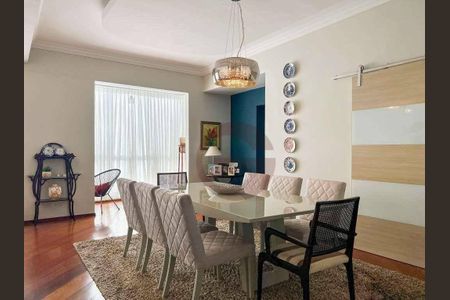 10_photo/94cf008f3f.04f4efb4ec0e2ec3-ATLAS-f9600277-4a78-467e-8f00-8e7966c63ca4.jpg de casa de condomínio à venda com 3 quartos, 439m² em Jardim Sao Paulo II, Cotia