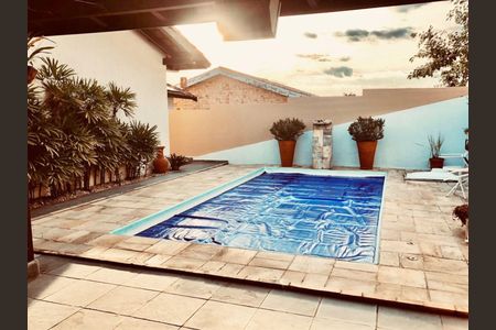 12_photo/94cf008f3f.bdf1def5ceb5107f-ATLAS-0028455d-8b08-4064-b7d1-9f2c3bf53f7d.jpg de casa de condomínio à venda com 3 quartos, 290m² em Jardim Sao Paulo II, Cotia