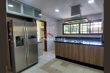 12_photo/94cf008f43.4cea1a0b3f6bbd2f-ATLAS-9da3e9b5-c0dd-4ea3-8b82-c0093cc3446b.jpg de casa de condomínio à venda com 4 quartos, 436m² em Cotia, Cotia