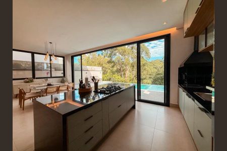 13_photo/94cf008f8d.1d330545a03b1011-ATLAS-23e715a4-ca77-4281-a2b2-0167b8ce4edc.jpg de casa à venda com 0 quarto, 360m² em Cotia, Cotia