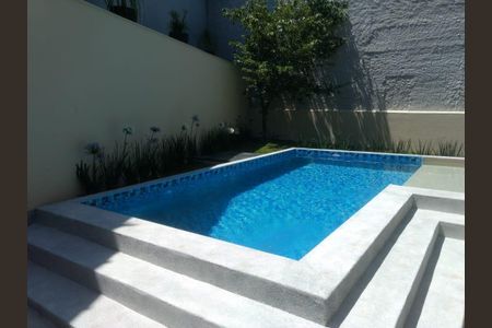 38_photo/94cf008f8f.6e53403f950fb4ab-ATLAS-6814b572-4185-4dee-b88f-93d3ef2b1ed1.jpg de casa de condomínio à venda com 4 quartos, 377m² em São Paulo II, Cotia