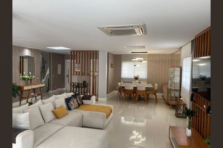 4_photo/94cf008fbf.b88c9f23dde11cca-ATLAS-b09d913b-5c66-4951-bb83-e1dbe9294ede.jpg de casa à venda com 5 quartos, 363m² em Jardim Sao Paulo II, Cotia