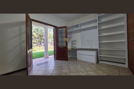 83_photo/94cf008ff3.1d330545a03b1011-ATLAS-b9fe4ff2-ba2b-46b3-b23e-8b8d589131f1.jpg de casa para alugar com 4 quartos, 600m² em São Paulo II, Cotia