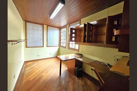 8_photo/94cf008ff3.2cd8be96c8fbe254-ATLAS-a02e94b8-ab5e-482d-a0af-ee8ea8f52ca9.jpg de casa à venda com 5 quartos, 363m² em São Paulo II, Cotia