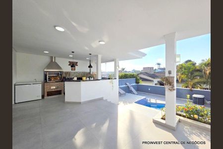 27_photo/94cf00901b.cbac4b0532efd0a4-ATLAS-b973e8b3-61fe-40c7-8367-f8c45debed49.jpg de casa à venda com 4 quartos, 431m² em Caiapia, Cotia