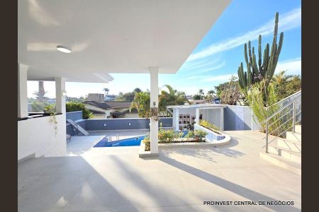 4_photo/94cf00901b.cbac4b0532efd0a4-ATLAS-bc5f1b3d-7321-4176-b103-1276d828e295.jpg de casa à venda com 4 quartos, 431m² em Caiapia, Cotia