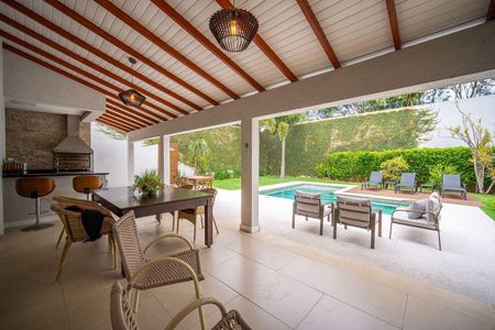 18_photo/94cf00909b.8112f57c7da29d24-ATLAS-6e771531-2cbf-4d8e-a1b5-e942e4011358.jpg de casa à venda com 4 quartos, 389m² em Caiapia, Cotia