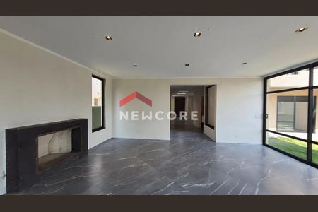 8_photo/94cf00909b.e1d2c46bde3eb79c-ATLAS-9960ab8e-dab2-4a28-bf96-737a76ce4cda.jpg de casa de condomínio à venda com 3 quartos, 420m² em Caiapia, Cotia