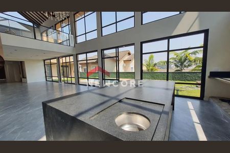 10_photo/94cf00909b.e1d2c46bde3eb79c-ATLAS-a88ef511-dde0-4597-bc4d-aa546ba53aa4.jpg de casa de condomínio à venda com 3 quartos, 420m² em Caiapia, Cotia