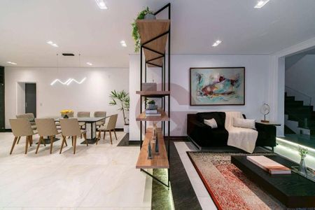 7_photo/94cf0090e1.4bd2615f33144f40-ATLAS-2b9d60e0-d5c1-42e3-b5ed-350053eb6fe1.jpg de casa de condomínio à venda com 4 quartos, 320m² em Jardim Sao Paulo II, Cotia