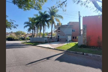 50_photo/94cf0090e1.4bd2615f33144f40-ATLAS-50fbd273-b68f-43b5-a5e0-a0985bbc61a3.jpg de casa de condomínio à venda com 4 quartos, 320m² em Jardim Sao Paulo II, Cotia