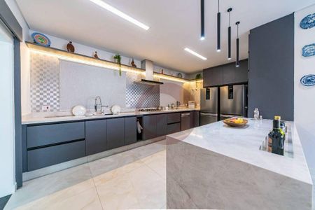 15_photo/94cf0090e1.4bd2615f33144f40-ATLAS-9fe9ddb3-adf2-4197-9a38-a41408bc9d5e.jpg de casa de condomínio à venda com 4 quartos, 320m² em Jardim Sao Paulo II, Cotia