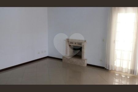 7_photo/94cf00910b.46ae6cbe0761d4fa-ATLAS-19aaa031-161e-4abe-a6d3-32db467d2d48.jpg de casa de condomínio à venda com 4 quartos, 250m² em Caiapia, Cotia