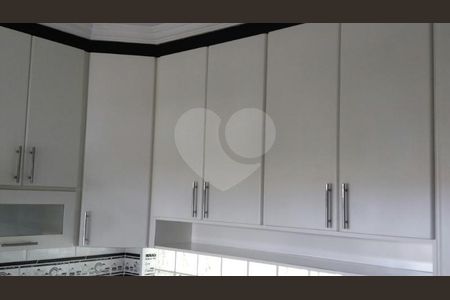 6_photo/94cf00910b.46ae6cbe0761d4fa-ATLAS-f1091be9-ef79-45dc-b314-ce3bfc3bc35c.jpg de casa de condomínio à venda com 4 quartos, 250m² em Caiapia, Cotia