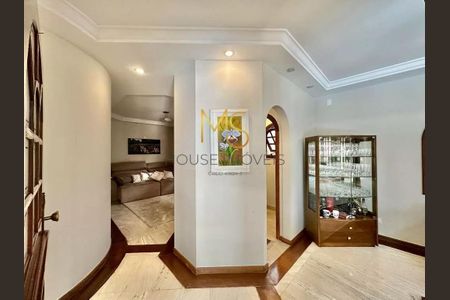 7_photo/94cf00911d.ceff8192393c33de-ATLAS-4ba3a3ff-b94d-42b8-955e-03fae83064c3.jpg de casa à venda com 4 quartos, 330m² em São Paulo II, Cotia