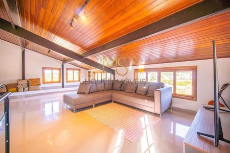 4_photo/94cf00911d.ceff8192393c33de-ATLAS-566e7eaf-b9cf-4592-82d9-b0244da47bfa.jpg de casa à venda com 5 quartos, 269m² em São Paulo II, Cotia