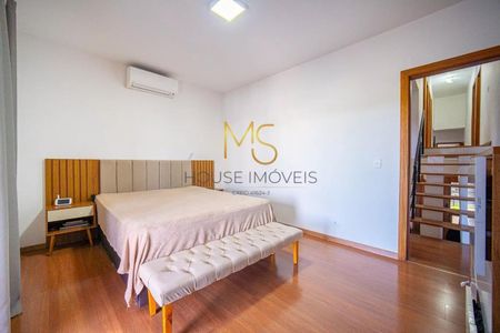 4_photo/94cf00911d.ceff8192393c33de-ATLAS-7c22e032-009c-41db-87d6-69b6755caec0.jpg de casa à venda com 5 quartos, 269m² em São Paulo II, Cotia