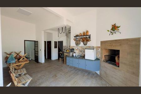 7_photo/94cf00913d.b6ff4639c4cf698b-ATLAS-064889da-b9f8-4718-a6ac-5bea4d6029c6.jpg de casa à venda com 5 quartos, 353m² em Jardim Sao Paulo II, Cotia