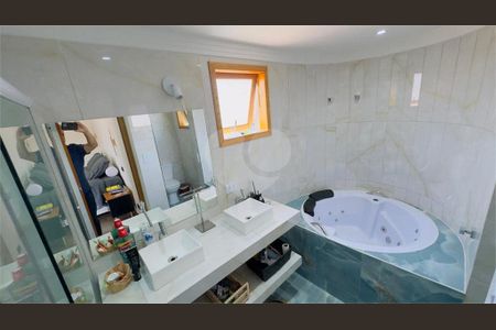 32_photo/94cf00913d.b6ff4639c4cf698b-ATLAS-ca202a93-0d42-4f61-9371-cfa6db18529d.jpg de casa à venda com 5 quartos, 353m² em Jardim Sao Paulo II, Cotia