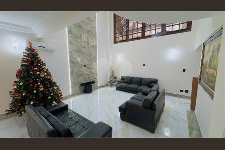 11_photo/94cf00913d.b6ff4639c4cf698b-ATLAS-e7a91d3a-560f-4ad5-9630-4c06b94d76b0.jpg de casa à venda com 5 quartos, 353m² em Jardim Sao Paulo II, Cotia